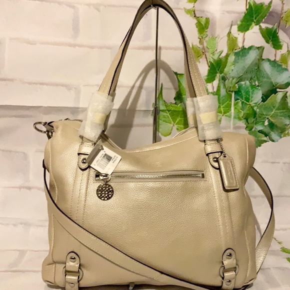 Coach Handbags - 🌺COACH F17566 🌺 PEARL LEATHER ALEXANDRA SATCHEL MSRP $398